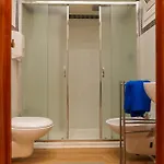 Via Prospero Petroni 9 - Stazione - Guest house 3*