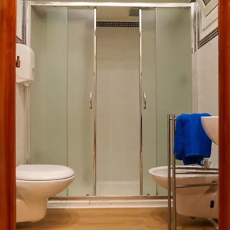 Via Prospero Petroni 9 - Stazione - Casa de hóspedes 3*